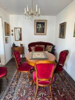 Louis XV Salon, Tisch, 6 Stühle, Sofa, Anrichte, Lehnstuhl