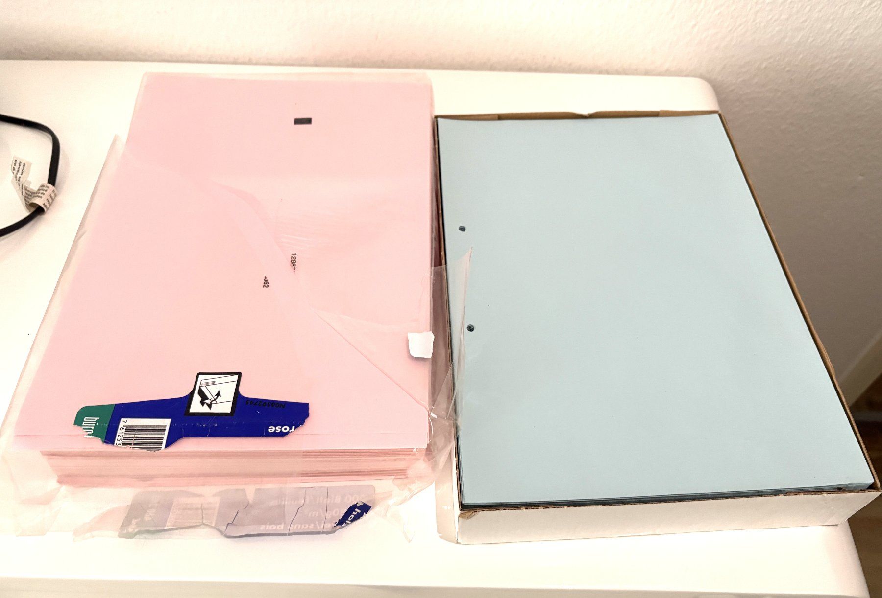 Tutte le decorazioni: Drucker Pappier rosa und hellblau – Nuovo e nell'imballaggio originale da Glattbrugg venduto da Ariel012 1