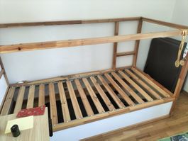 IKEA KURAKinderbett 90x200 cm - klein Defekt