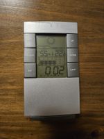 Réveil digital avec thermomètre et hygromètre - Bon état !
