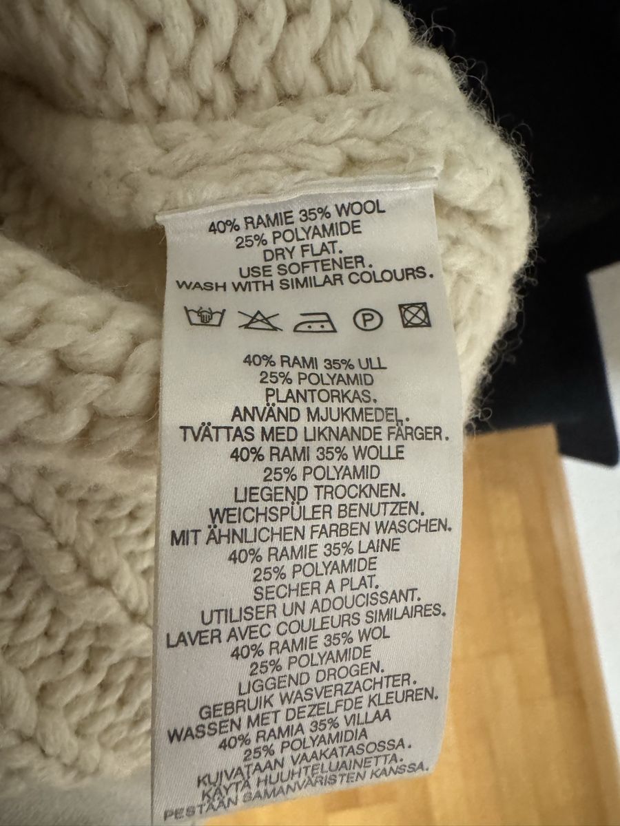 Maglioni & Felpe: Strickpullover eierschale mit Zopfmuster, Grösse S/36 – Usato da Zürich venduto da nunu03 2