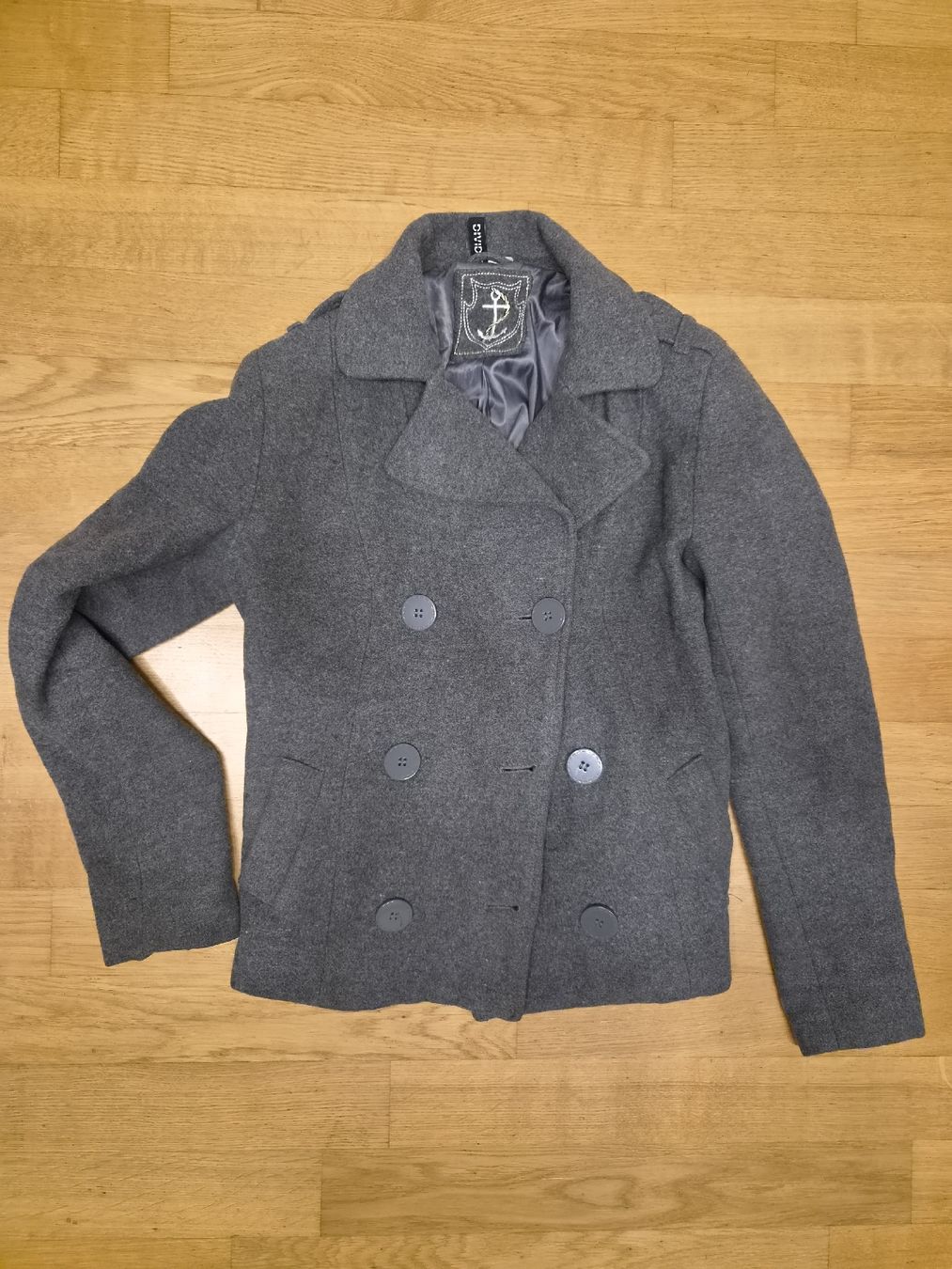 H&M Vestes: Veste Divided par H&M gris taille 36 – D'occasion à Penthaz par Sosotroc