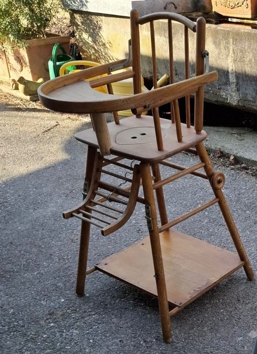 Sedie: Antiker Kinderstuhl – Usato da oberschrot venduto da Blanchard00