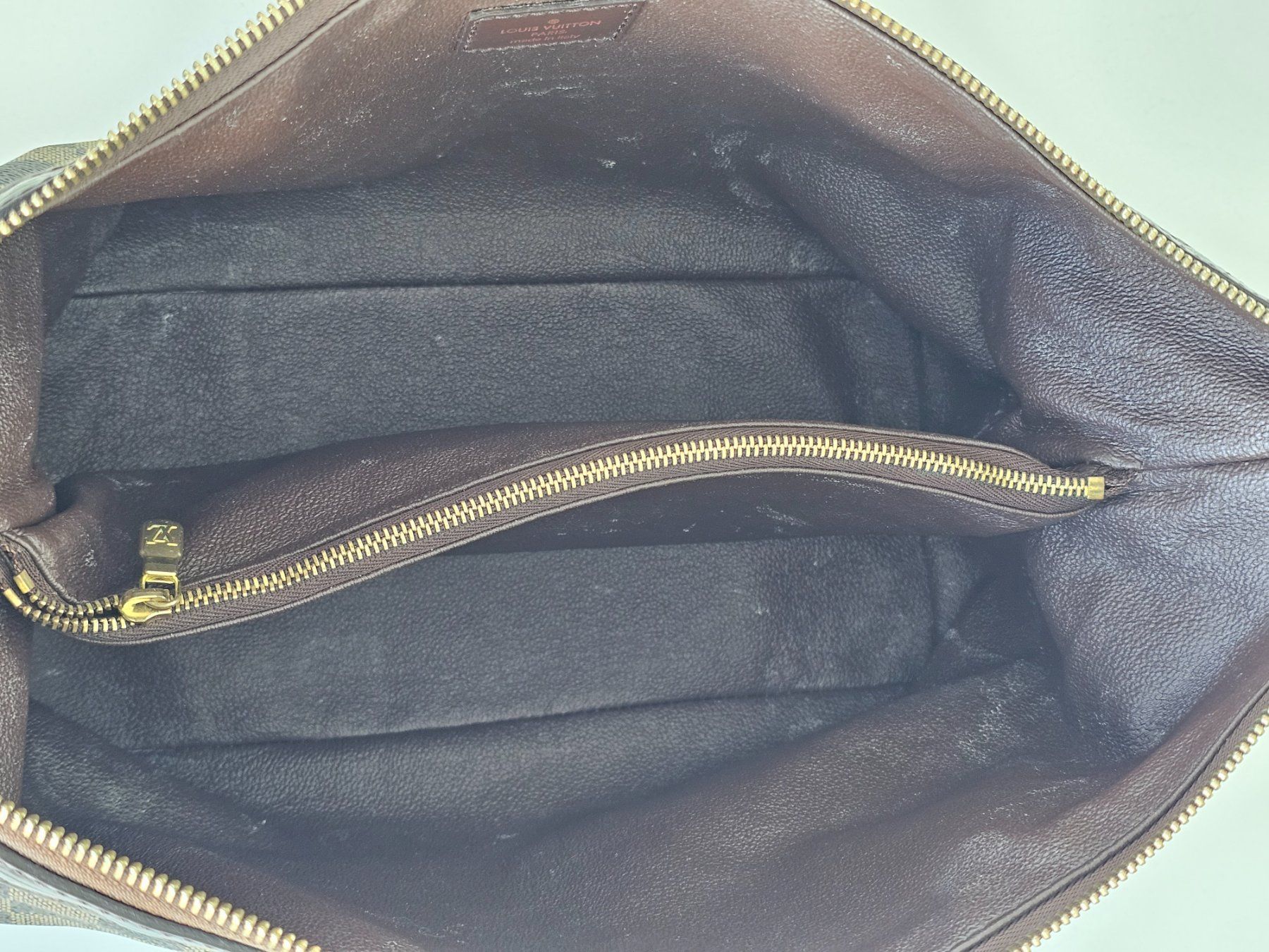 Louis Vuitton Custodie per cosmetici: Louis Vuitton Damier Ebene Trousse Vaslav – Usato da Dottikon venduto da Chicca_73 9