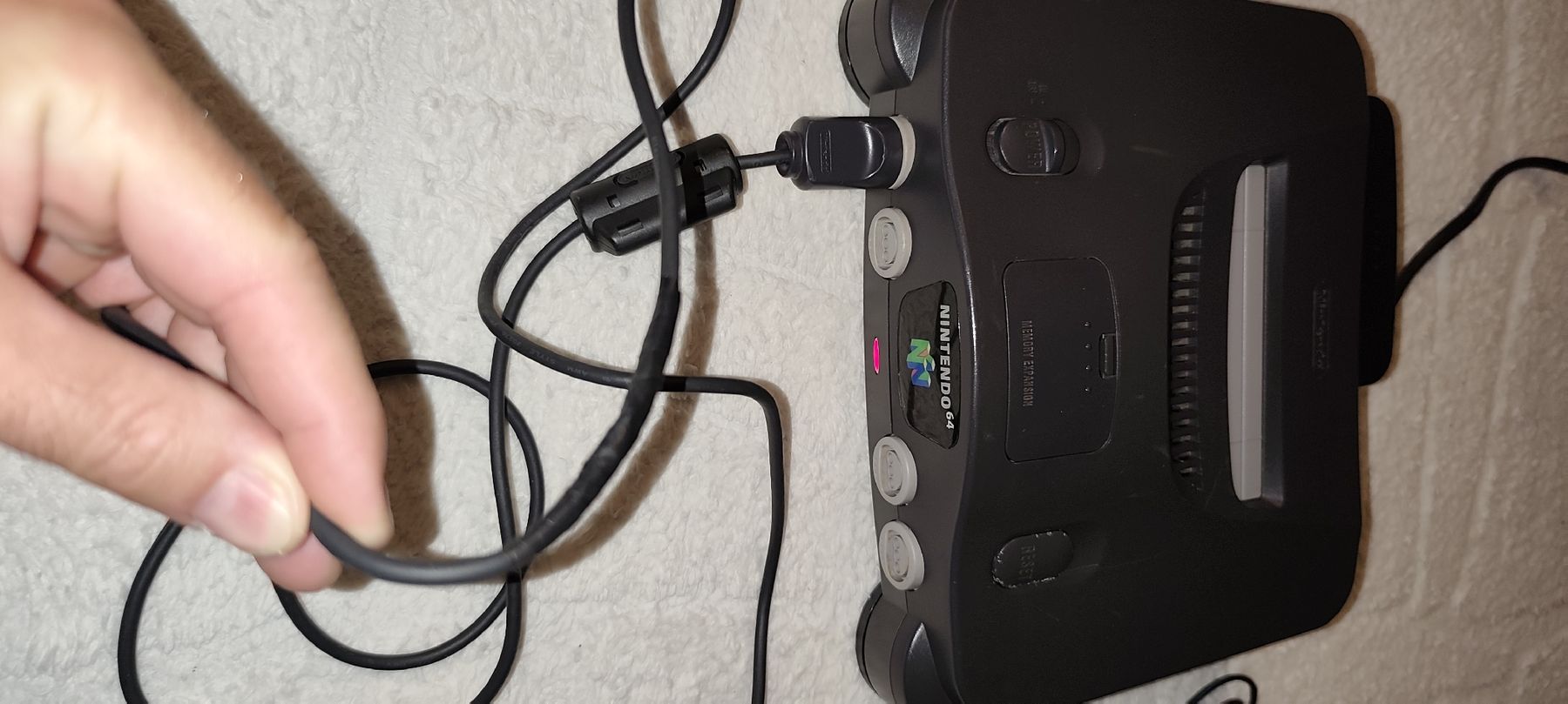 Nintendo Console: Nintendo 64 Konsole mit Controller und Kabeln gebracht. – Usato da Schänis venduto da Mugi_87_ 5