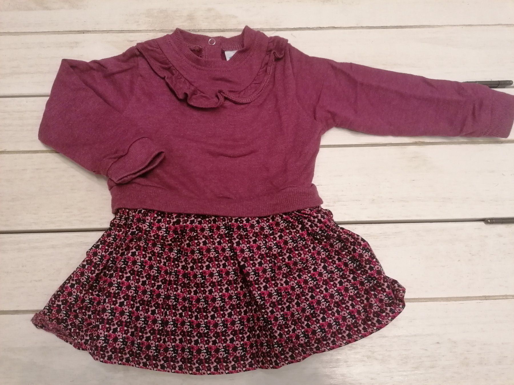 Vestiti & Gonne: Kleid, Gr. 74 – Usato da Seuzach venduto da nadine.baur84