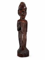 Geschnitzte Holzfigur – bärtiger Mann, ca. 33 cm