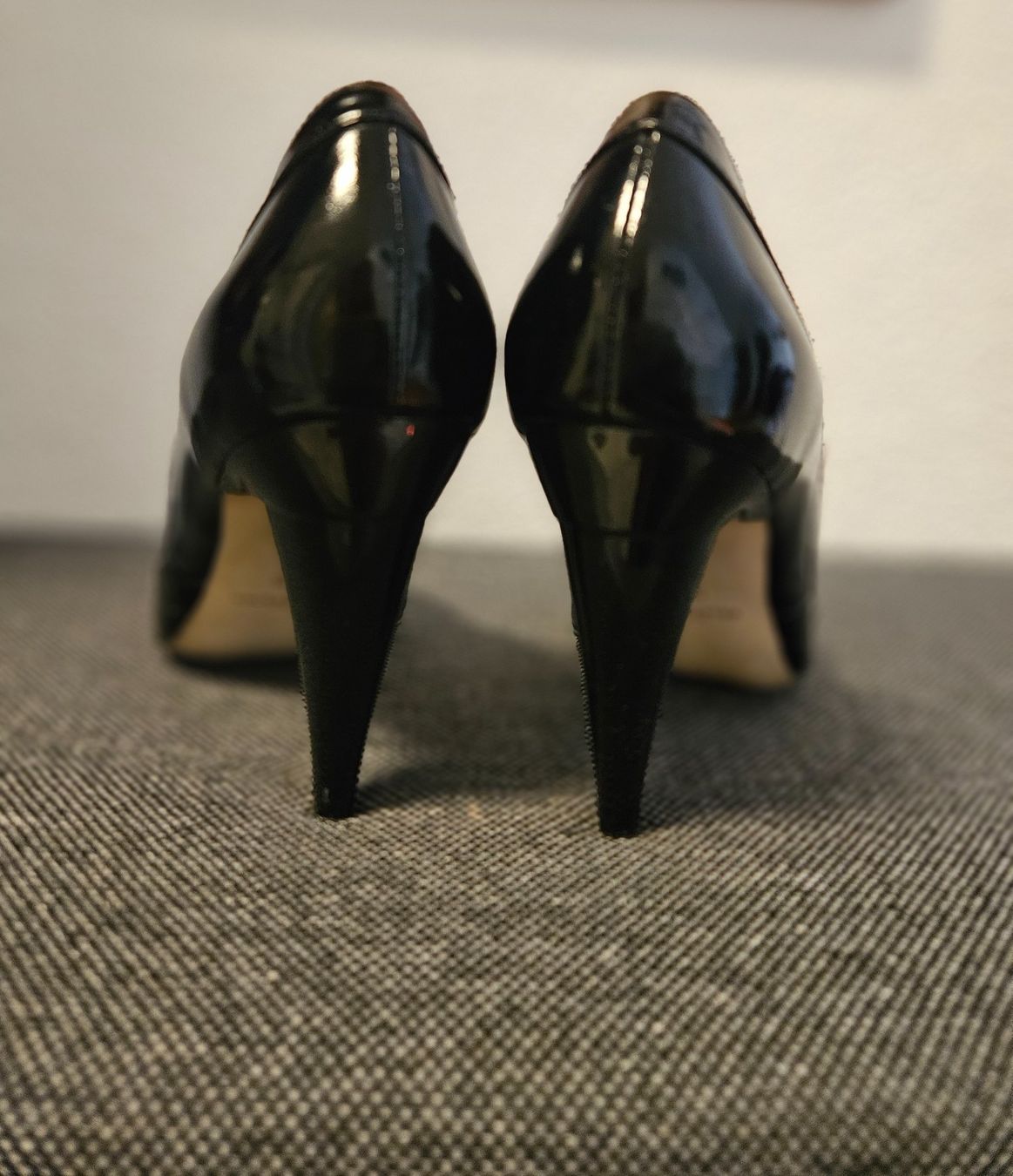Scarpe da donna: Schwarze Pumps in Grösse 38 – Usato da Romanshorn venduto da be_an_74 2