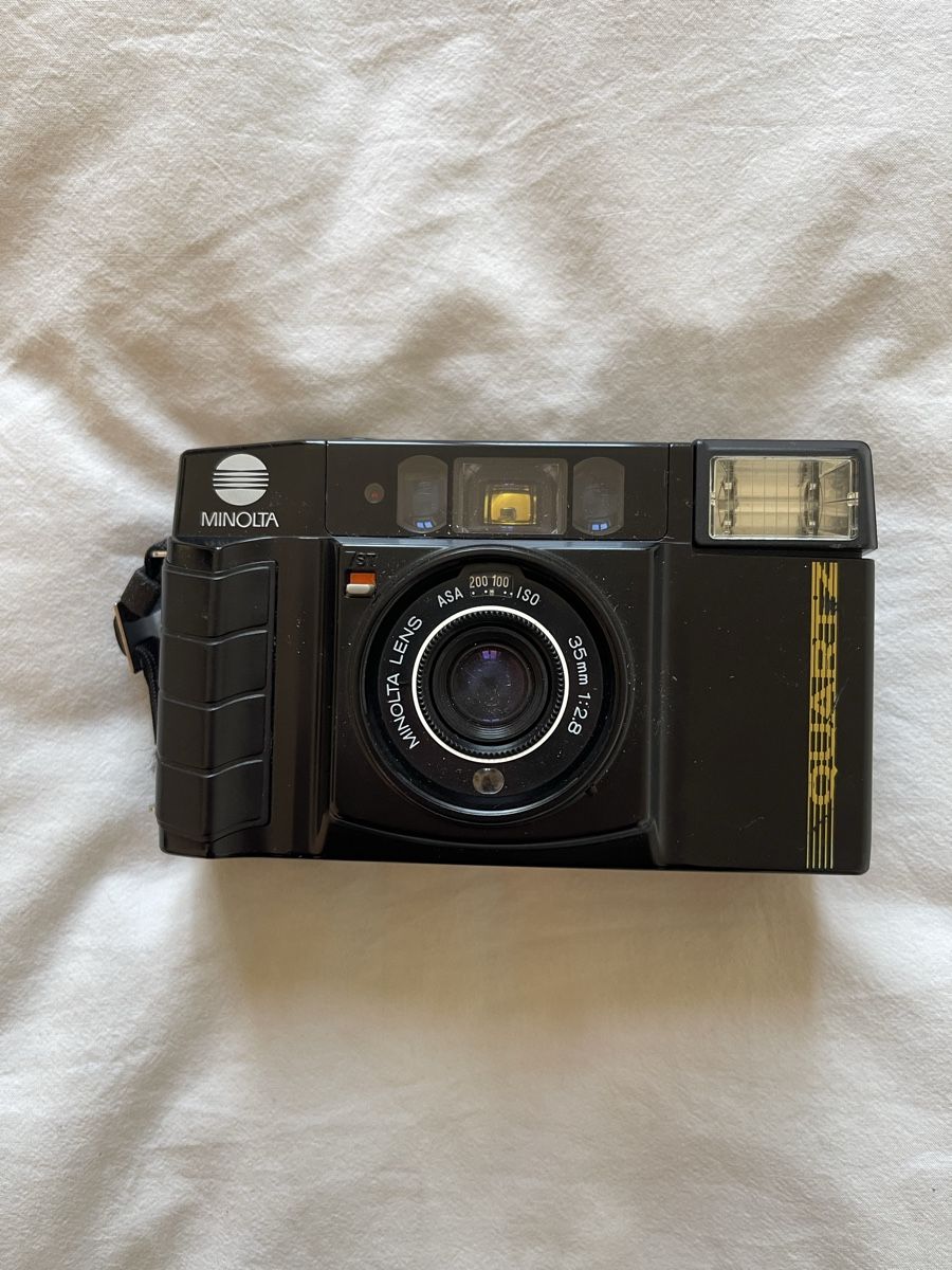 Minolta Fotocamera: Minolta Analogkamera – Usato da Zürich venduto da liv125