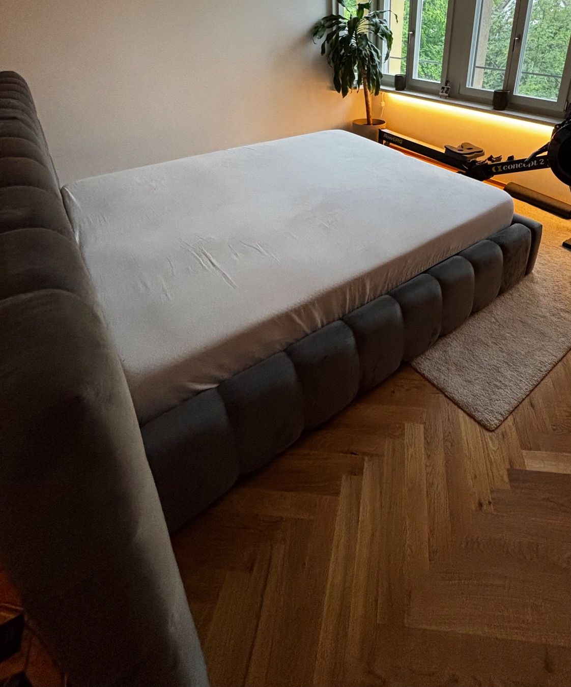 Letti: Polsterbett grau 180x200m – Usato da Zürich venduto da tim_wqx8 6