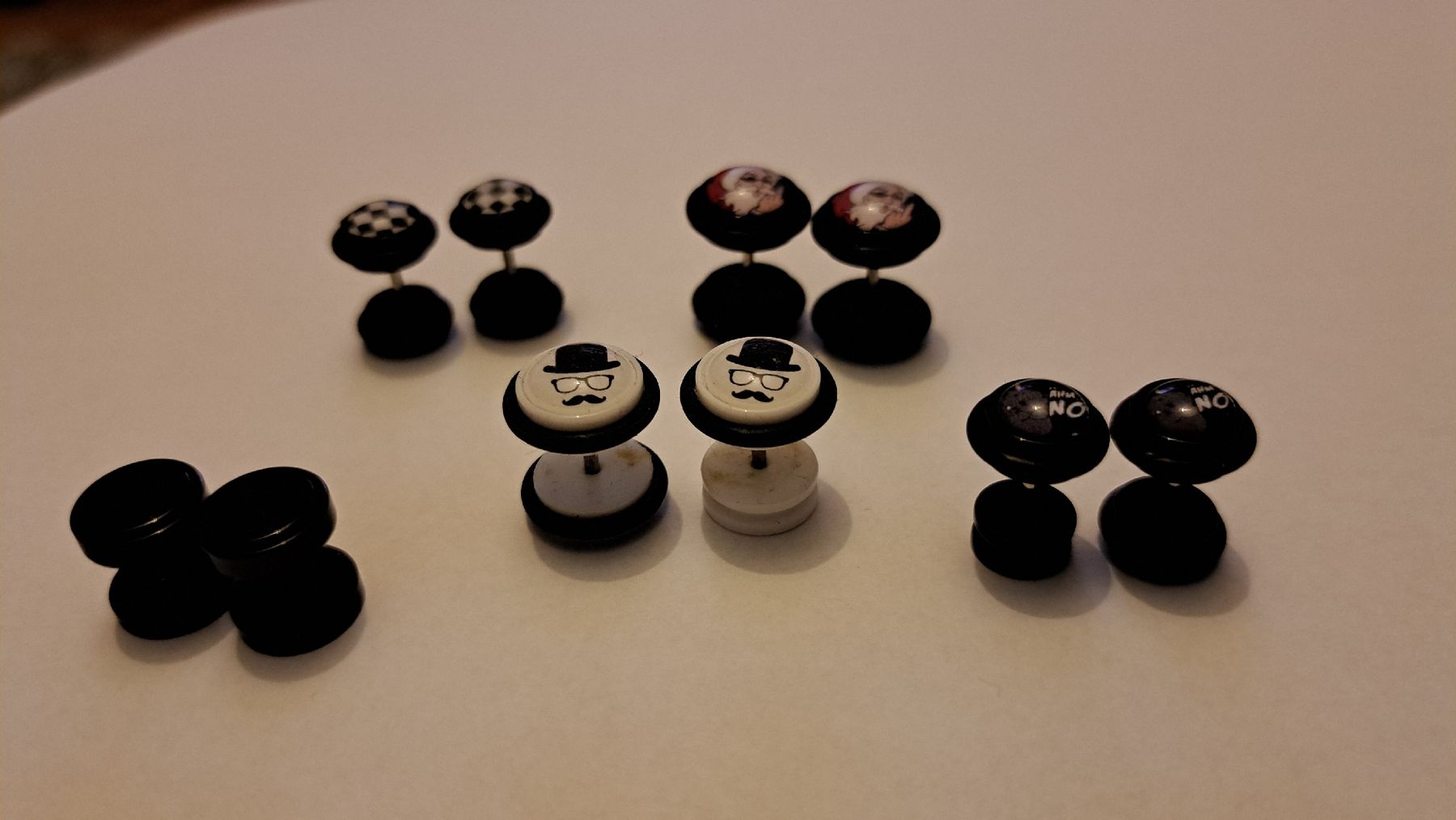 Orecchini pendenti & Orecchini a lobo: Fake Plugs – Usato da Luzern venduto da pumi24