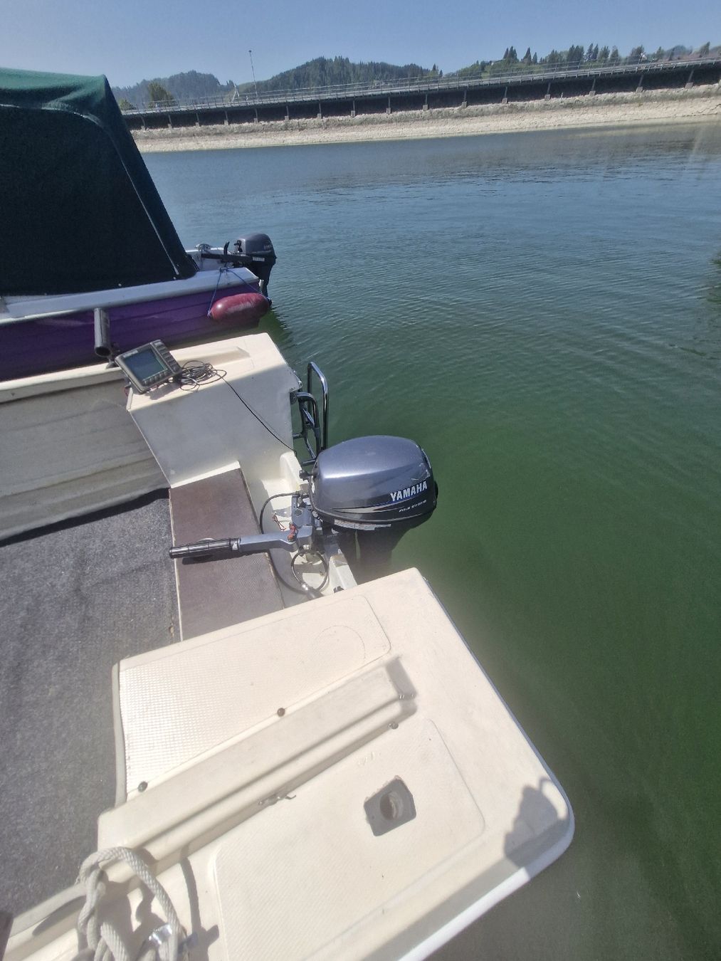 Yamaha Barche: Fischerboot mit Kabine und Yamaha Motor 8 PS – Usato da Einsiedeln venduto da absolut05 3
