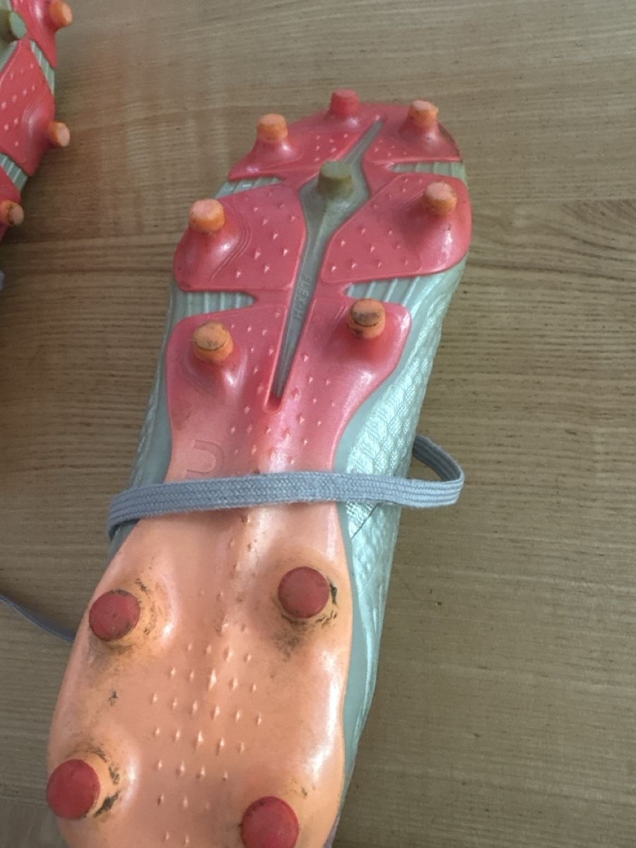 Chaussures hommes: Fussballschuhe Gr. 39 – D'occasion à Steffisburg par cornelia812 2