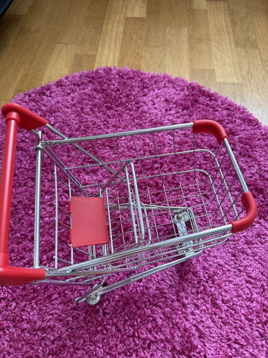 Spielzeuge: Mini Einkaufswagen Metall rot/silber neu – Neu (gemäss Beschreibung) aus Richterswil von cobruetsch