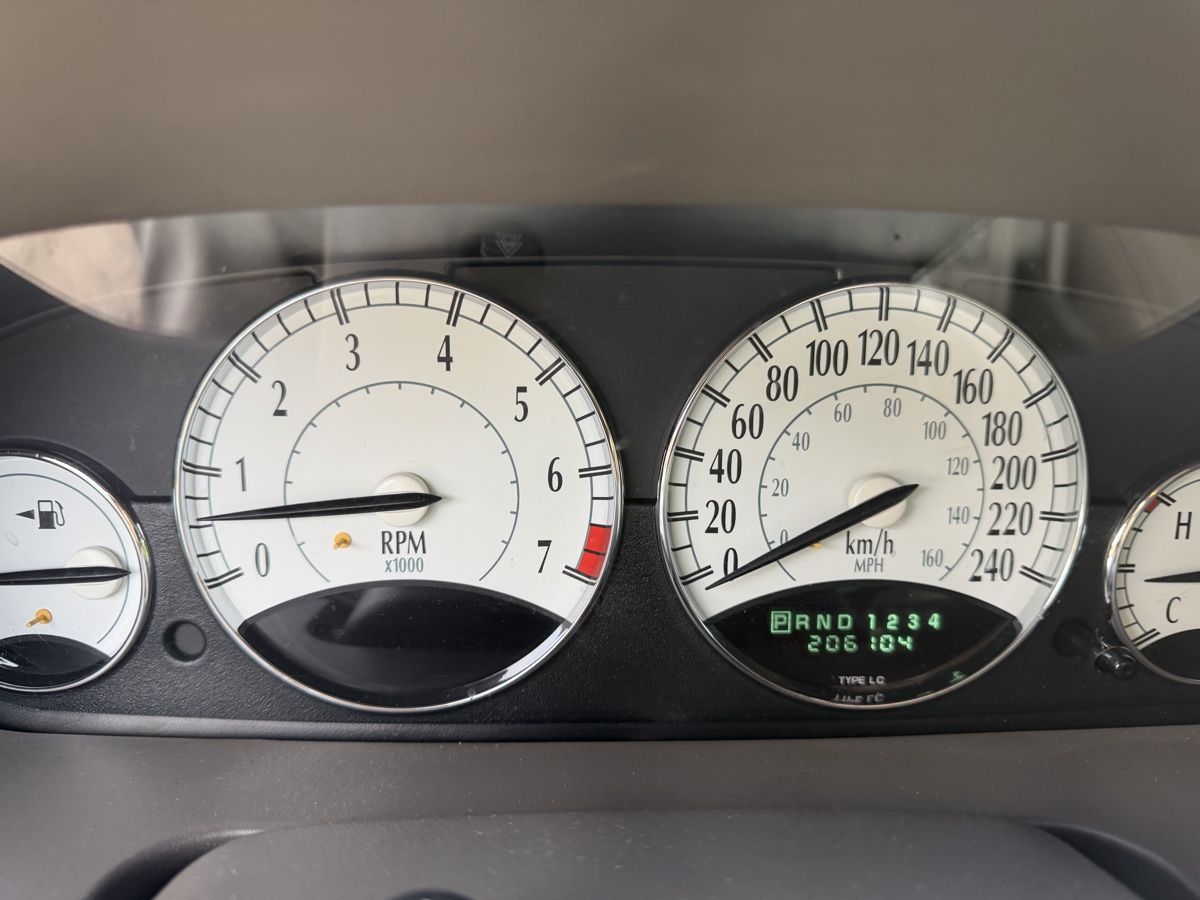 Chrysler Autos: Chrysler Sebring 2.7L Benzin Automatic – D'occasion à Mollis par BSL10 6