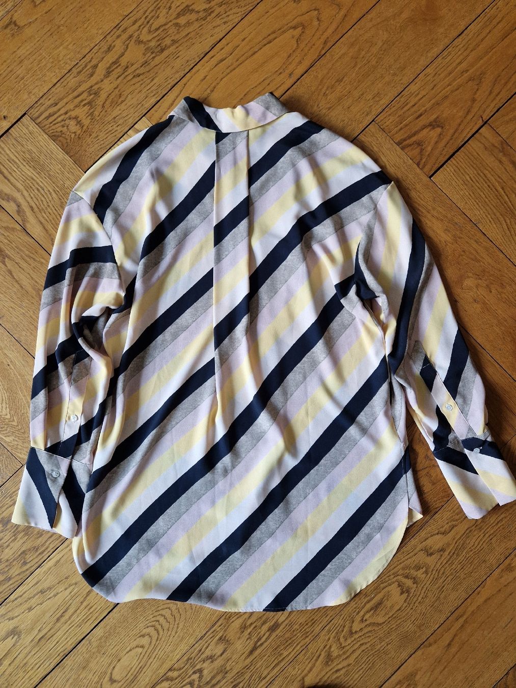 Mango Camicette: Mango Bluse gestreift Gr. XS – Usato da Innerberg venduto da Noe25 3