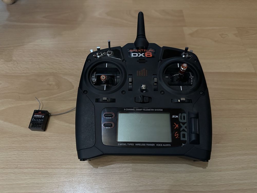 Spektrum DX6 G2 mit empfänger + Anleitung (Gebraucht) in Stüsslingen ...