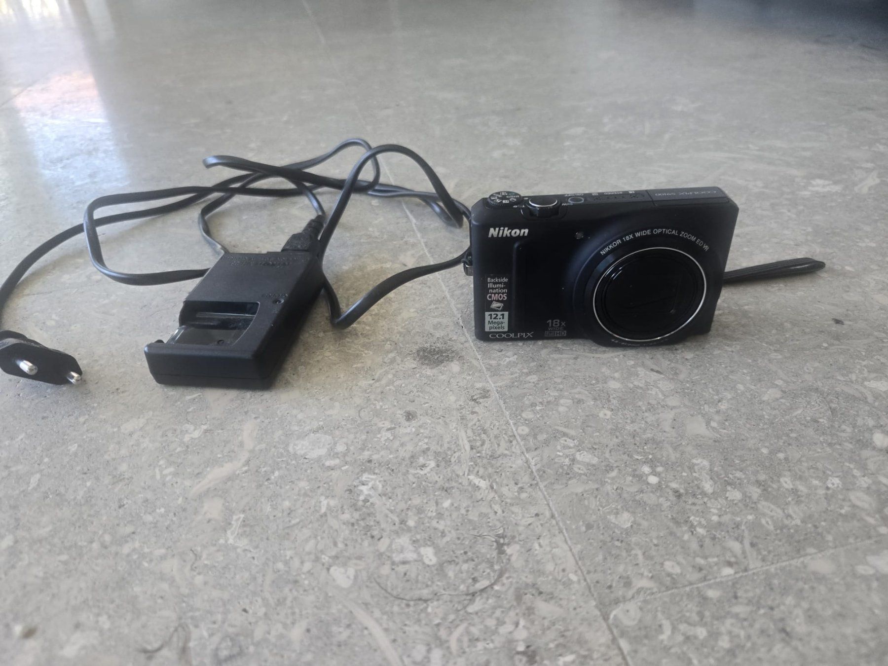 Nikon Appareil photo: Fotokamera - Nikon Coolpix S9100 – D'occasion à Zürich par starstar8869