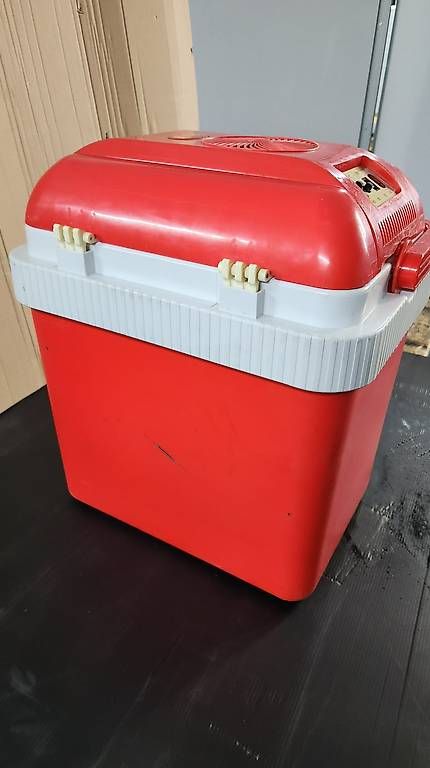 Réfrigérateurs: Auto-Kühlschrank – D'occasion à Weggis par Philipp_H 1