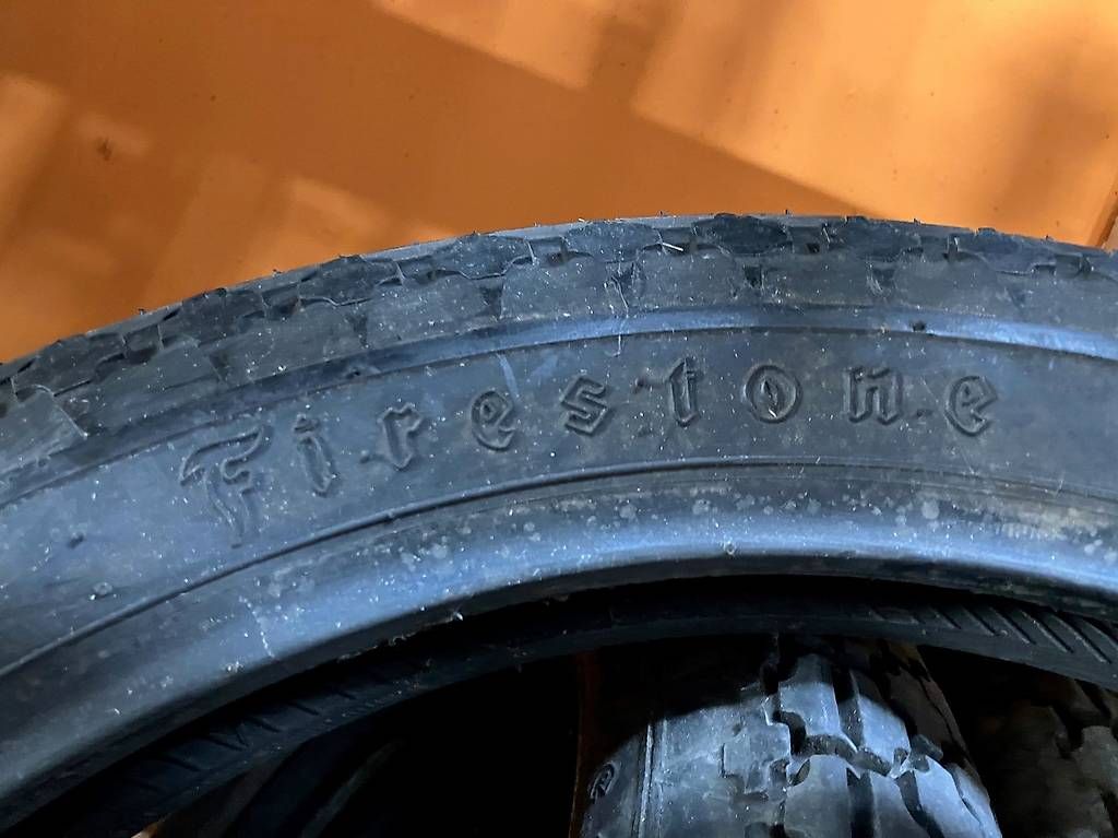 Firestone Pneumatici & Ruote complete: seltene Oldtimerpneus Firestone 19x3,5 – Usato da Seewen SO venduto da Eliane-Nora 4