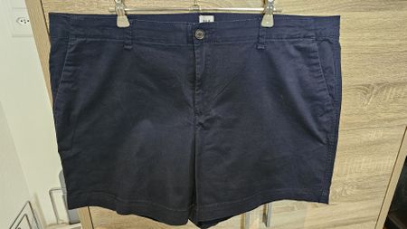 GAP dunkelblaue Chino Shorts US Gr. 18 / EU Gr. 46