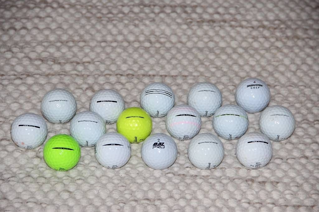 Ballons: 16 gebrauchte Pro, Pro plus, ProV1x, Pro V1, Pro B51 – D'occasion à Jona par sabi9