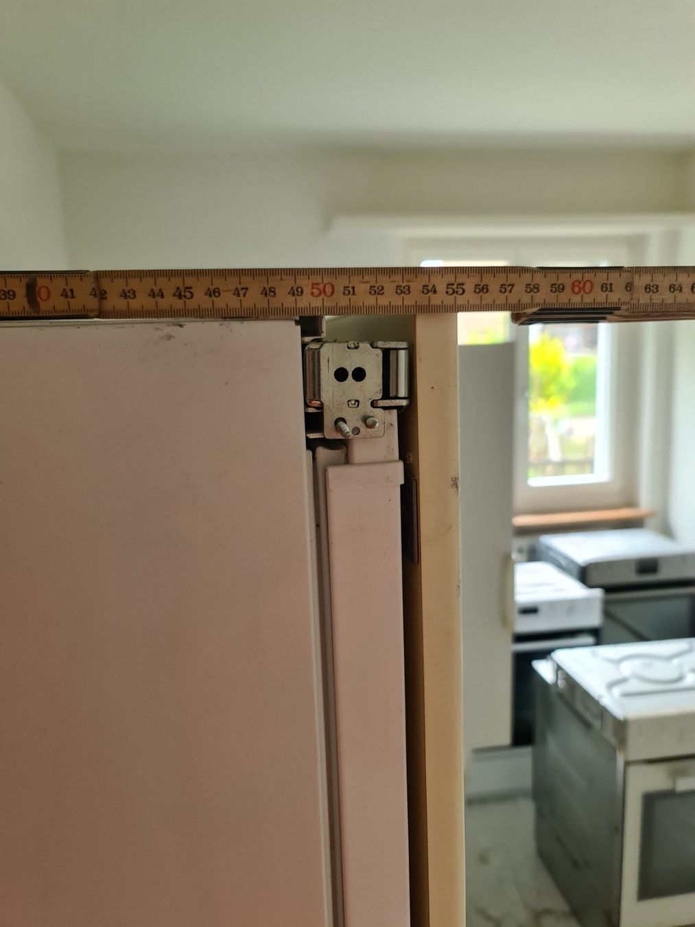 Miele Frigoriferi: Miele Einbaukühlschrank mit Gefrierfach – Usato da Winterthur venduto da jbo_sn6c 7