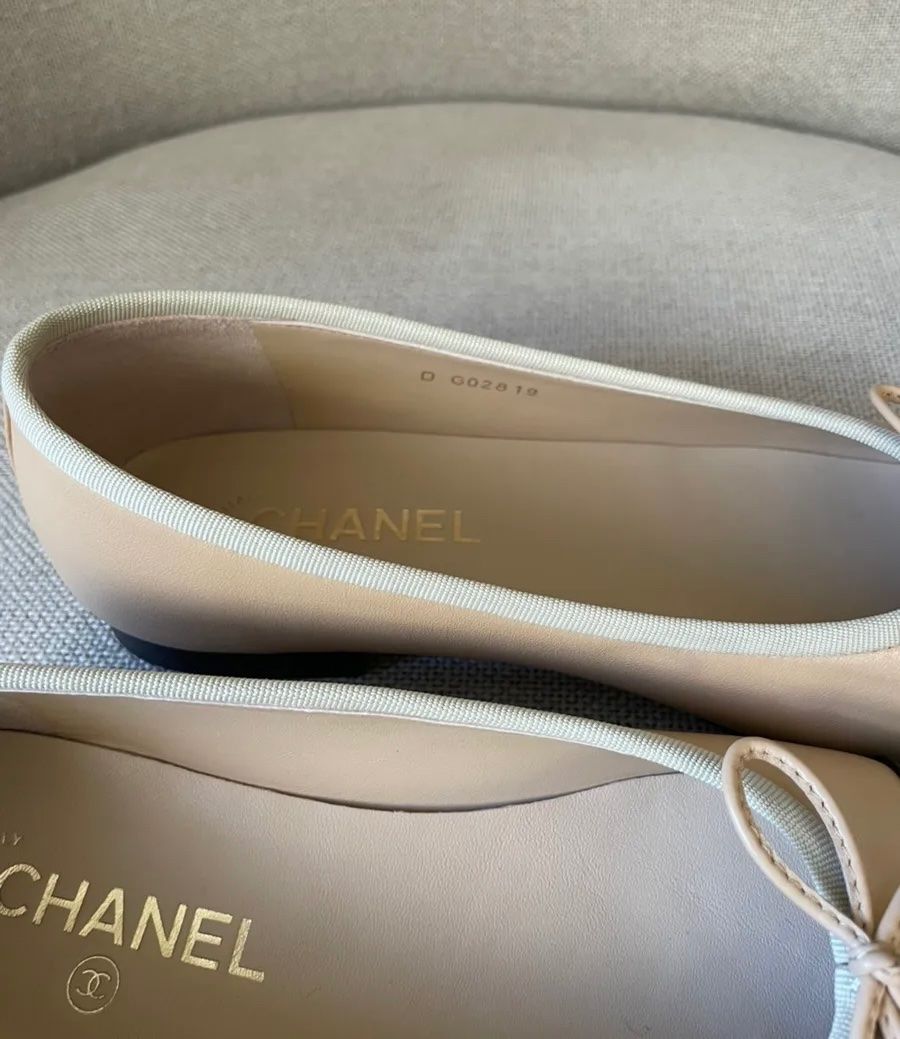 Chanel Scarpe da donna: Chanel Ballerinas Gr. 40C, beige – Nuovo (secondo la descrizione) da Triesen venduto da atos87 5