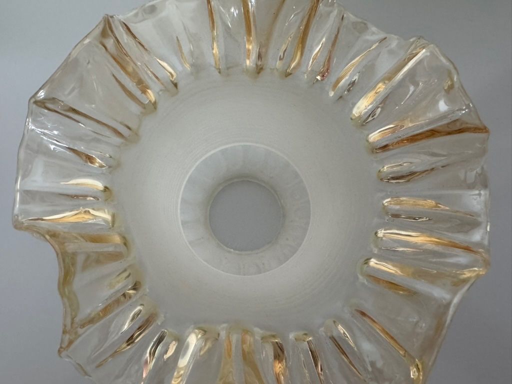 Paralumi: Jugendstil - Glas-Lampenschirm - opalweiss - goldgelb – Usato da Zürich venduto da Alot16 4
