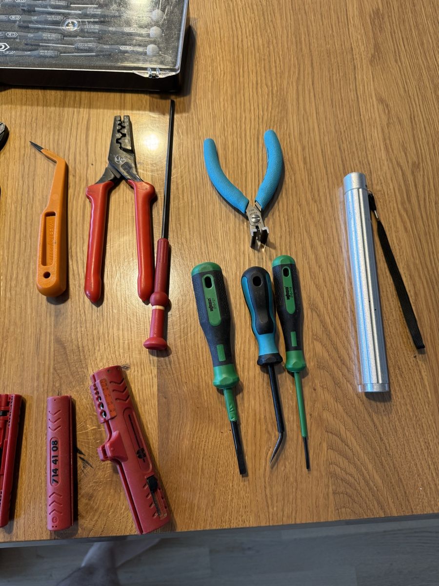 Tutti gli attrezzi: Werkzeug / Tools – Usato da Mumpf venduto da Stanman 1