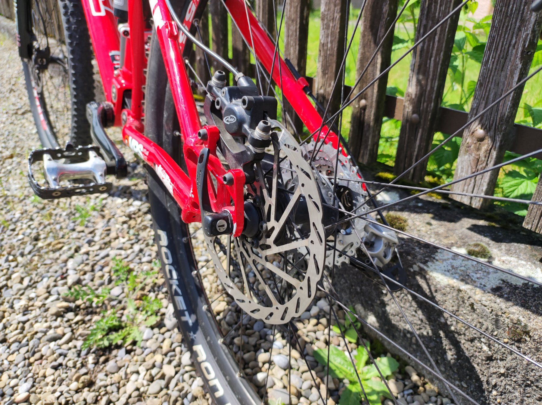 BMC Velos: BMC Fourstroke 04 Mountainbike Fully 21" – Gebraucht aus Bremgarten AG von  1