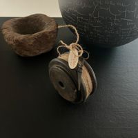 Schnur Spuhle Schnurspuhle Holz mit Schere gross