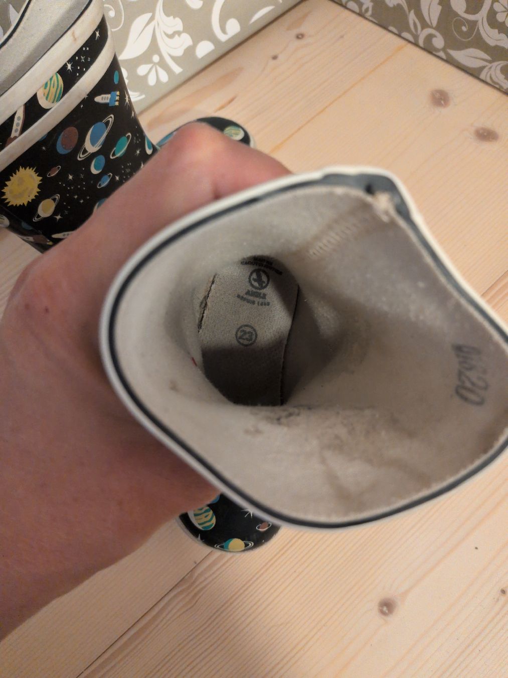 Chaussures garçon: Gummistiefel Gr. 23 – D'occasion à Oberhelfenschwil par Tattar 3