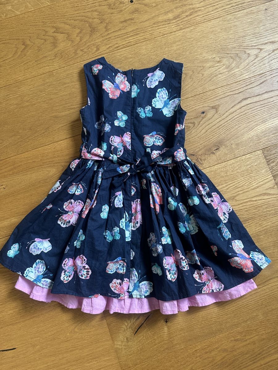 Robes et jupes: Festliches Kleid – D'occasion à Brütten par Estuenggi 1