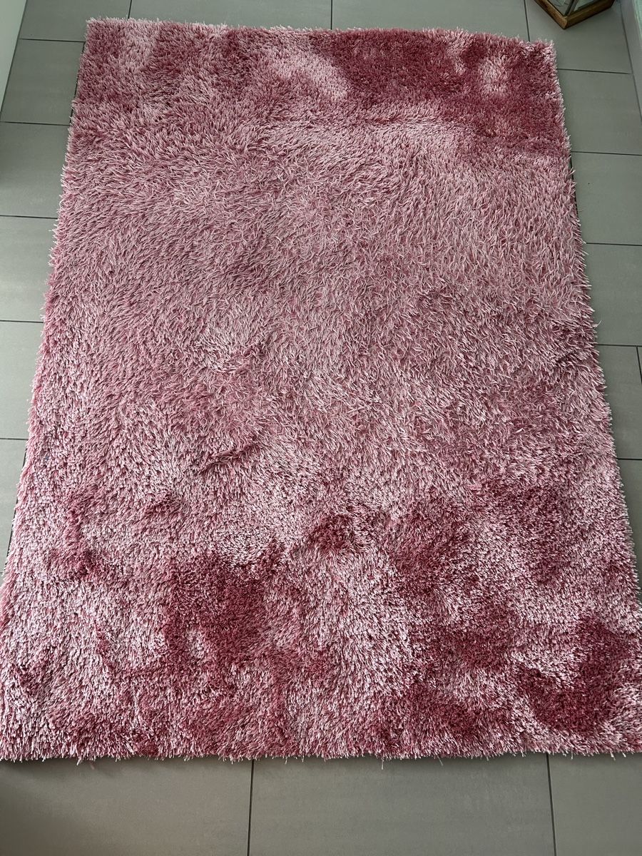 Pfister Tappeti: Hochflor Teppich Rosa 2 x – Usato da Aarau venduto da Robib8