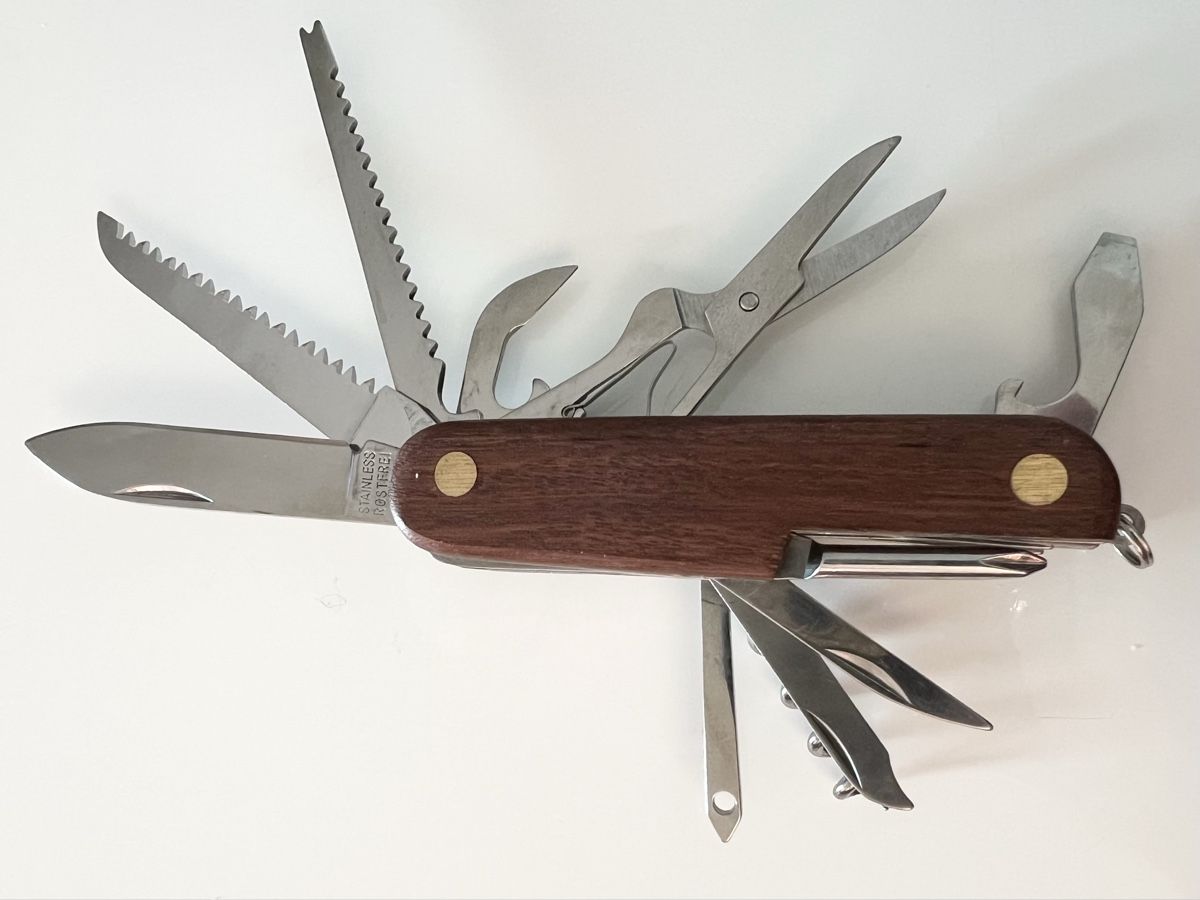 Taschenmesser: Taschenmesser 11-teilig – Gebraucht aus Uznach von bike181959 2