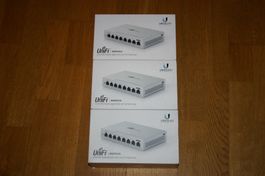 2Stück Ubiquiti UniFi Switch 8 mit der OVP