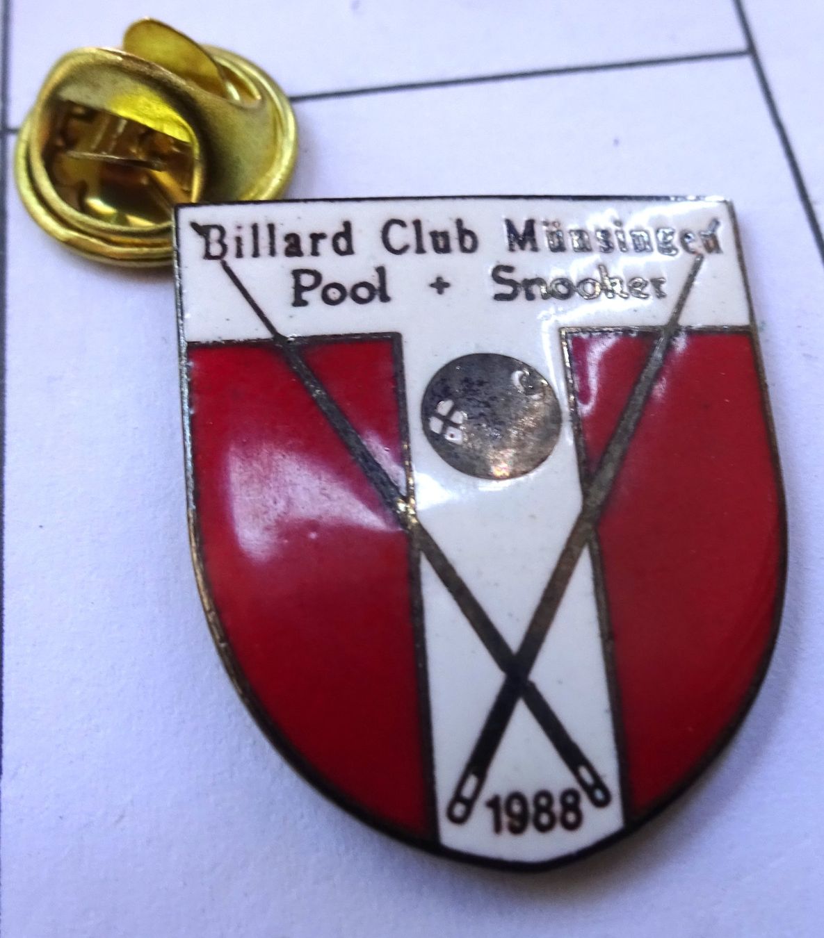 Placchette & Badge: Pin Billiard Club Pool Münsingen – Usato da Utzenstorf venduto da BUtter81