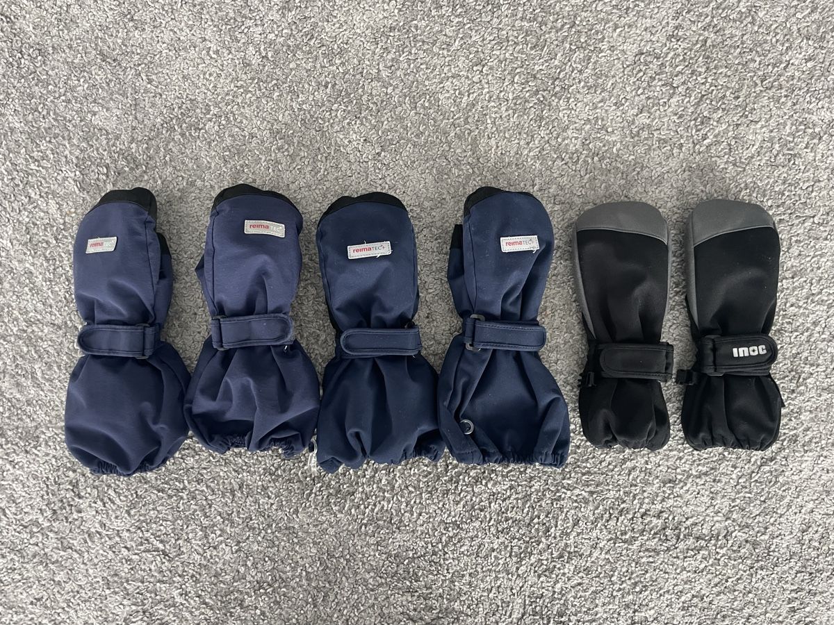 Guanti: Handschuhe für Kinder Grösse 5 – Usato da Remetschwil venduto da Aschneewitchen