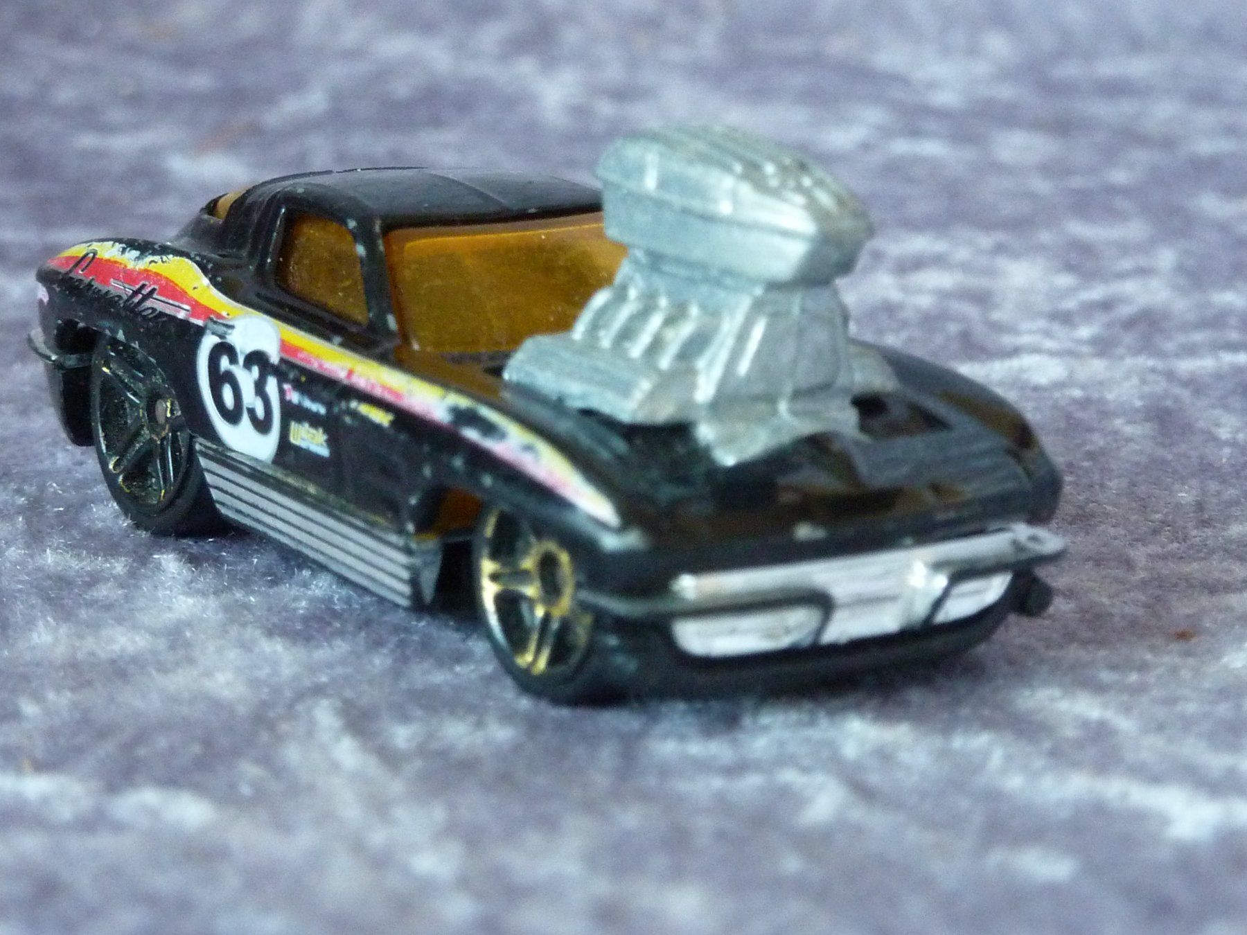 Hot Wheels Voitures modèles: 63 Corvette mit Blower  1:64 – D'occasion à Dürrenäsch par Cobra1ch