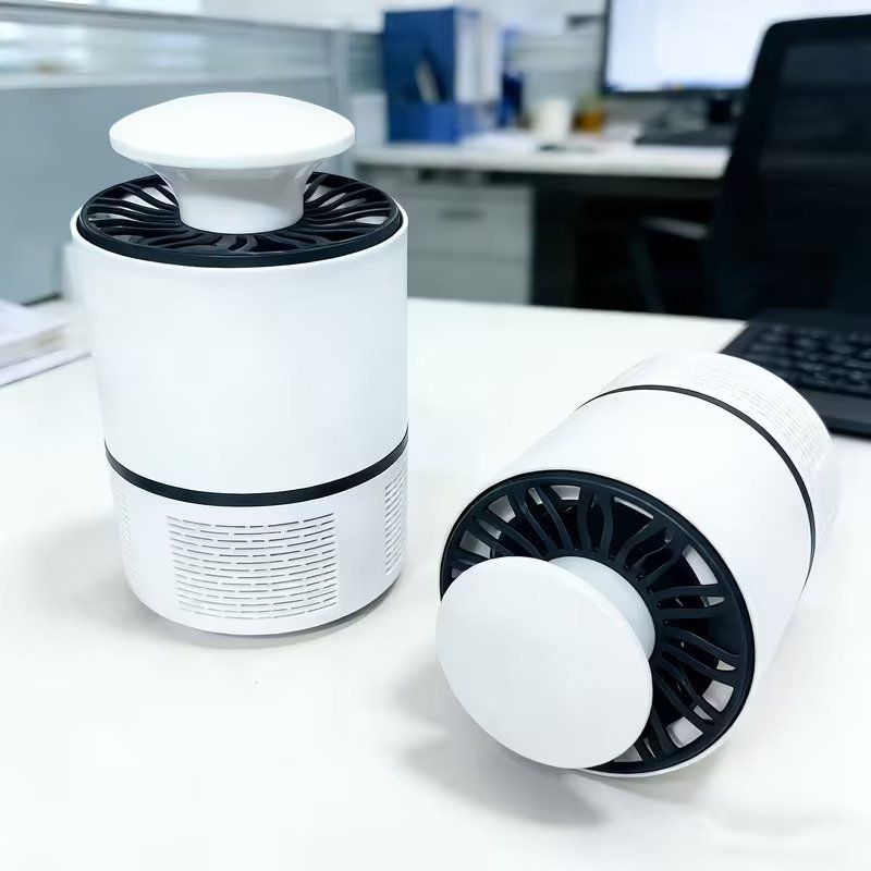Altro per la casa: NUOVA Lampada antizanzare USB - Nera – Nuovo e nell'imballaggio originale da Riva San Vitale venduto da gva_pls6 3