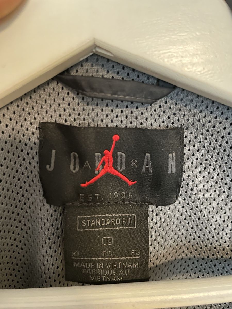Nike Giacche: Nike Jordan Jacke XL – Usato da niederrohrdorf venduto da briljant. 4