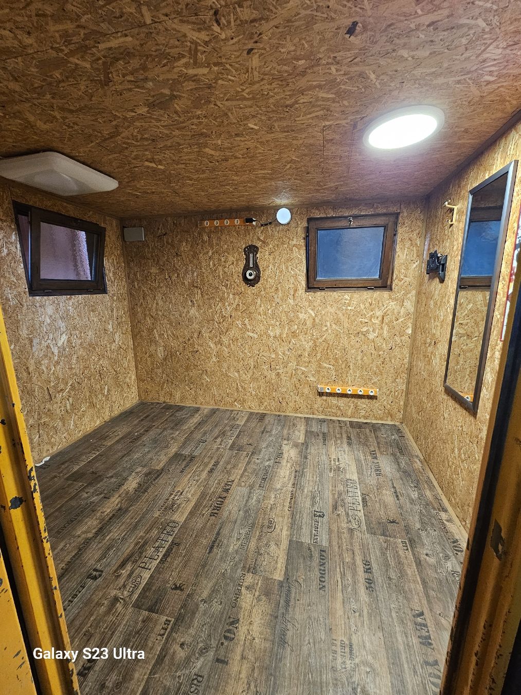 Baucontainer: Bürocontainer, Lagercontainer neu auagebaut – Gebraucht aus Zürich von adi0111 1