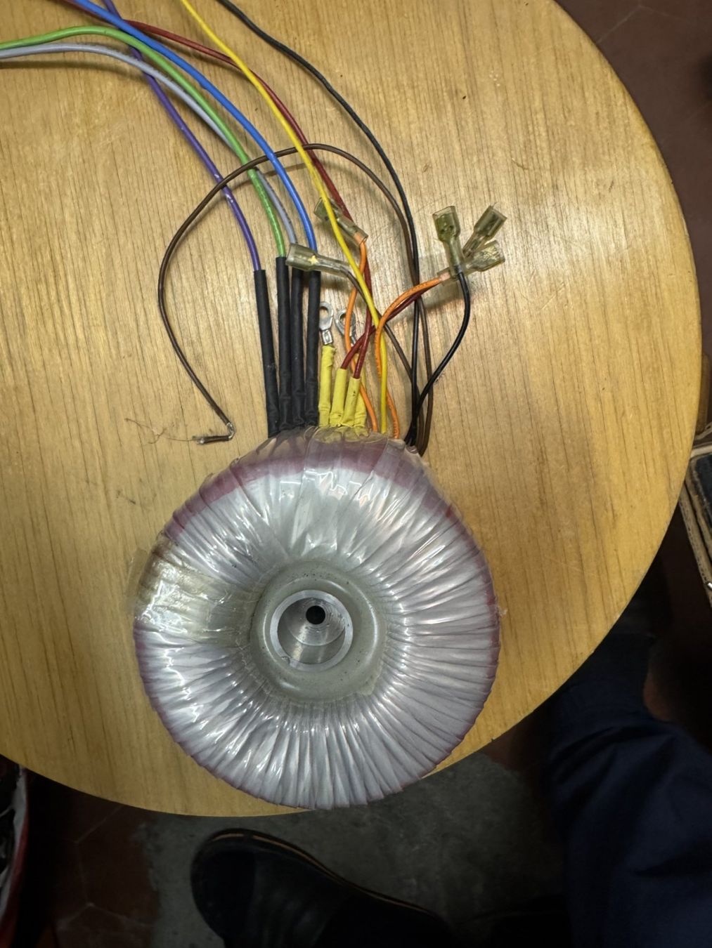 Composants électroniques: Ringkern-Transformator – D'occasion à Zürich par bigboss