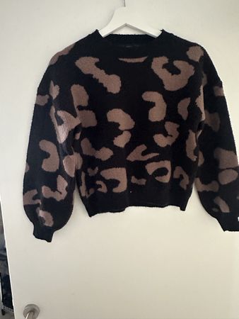 Schwarzer SHEIN Pullover mit Animal Print, Grösse L