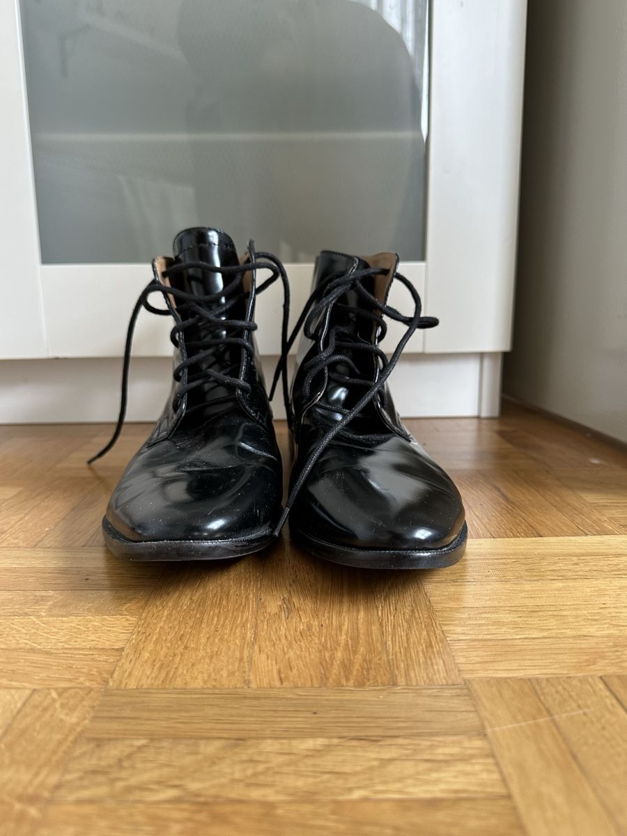 Zara Scarpe da donna: Zara Lack-Stiefeletten, Gr. 40, Schwarz – Usato da Basel venduto da FatmaCan52 2