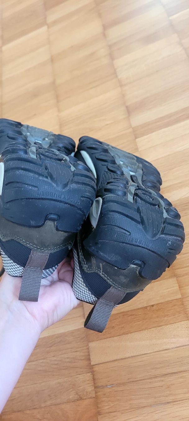 Merrell Scarpe da donna: Merrell Wanderschuhe, Grösse 37.5, Top Zustand – Nuovo (secondo la descrizione) da Emmenbrücke venduto da gatasalvache 4