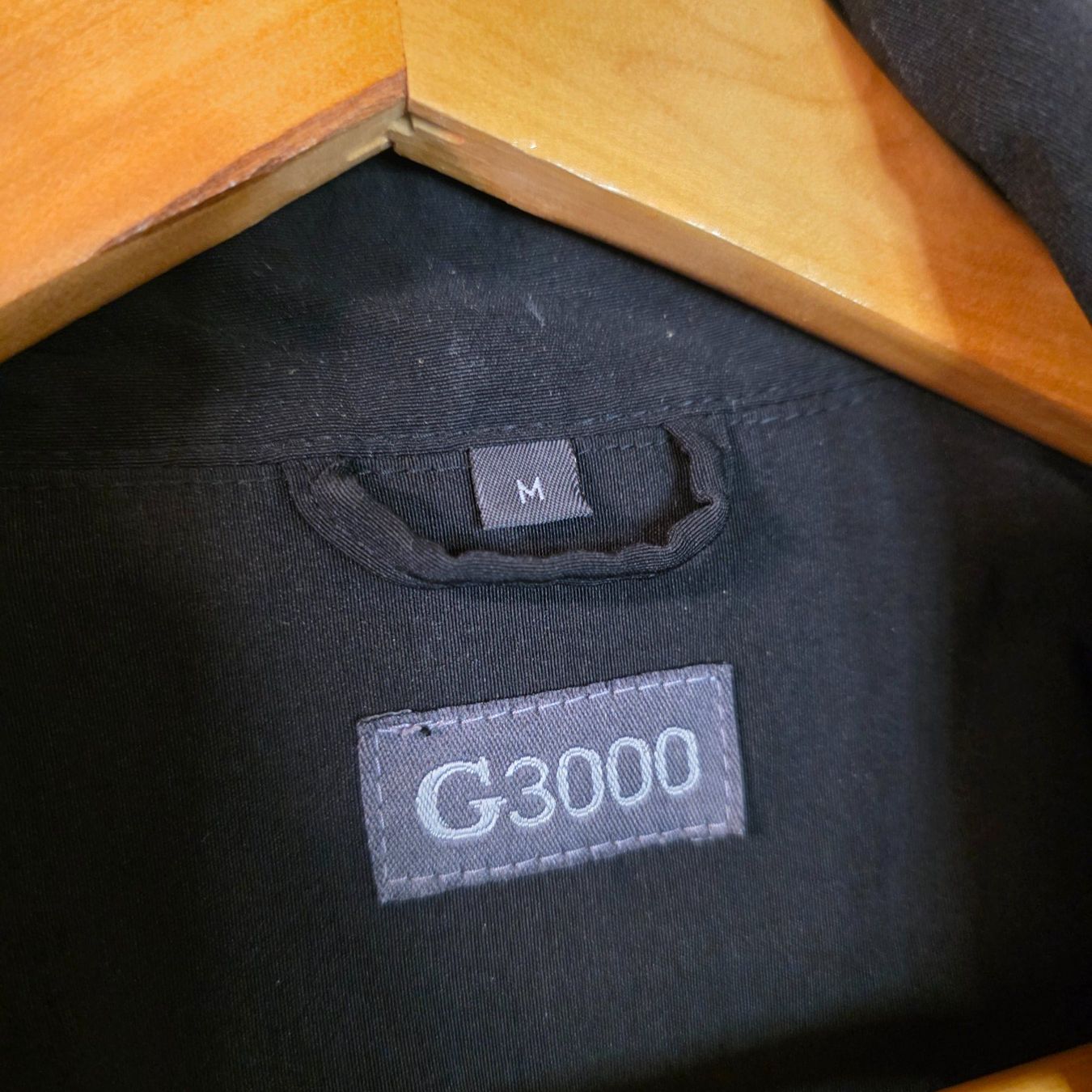 Giacche: Schwarze Übergangsjacke, Grösse M/L – Difettoso da Wald ZH venduto da CapLux 3