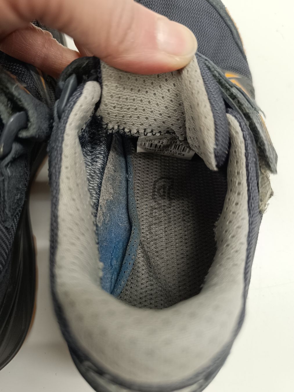 Lowa Schuhe für Jungen: Lowa Trekkingschuhe Gr. 32 – Gebraucht aus Ehrendingen von Cheronimo2 3