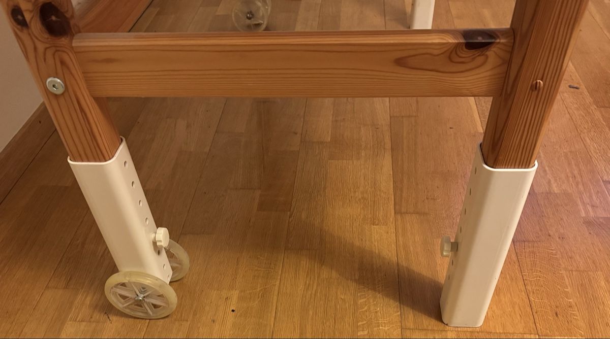 Schreibtische: Flexa Schreibtisch – Gebraucht aus Zürich von hoso256 1